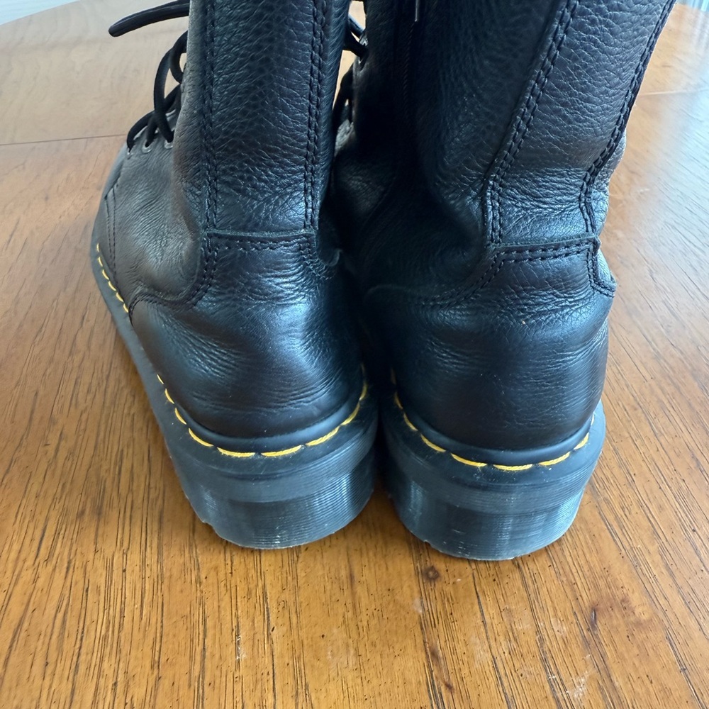 Dr. Martens // Jadon III Pisa Platform Boots - Picture 3 of 5